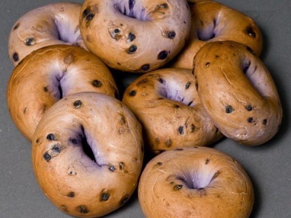 Blueberry Bagel (EA)