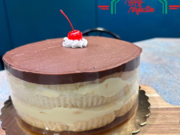 Vanilla Boston Dessert Cake (EA)