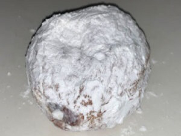 Prune Powdered Paczki (EA)