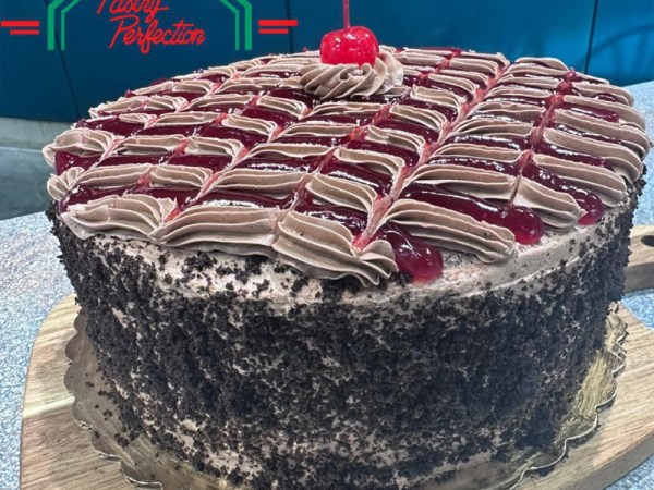 Chocolate Raspberry Dessert Cake (EA)